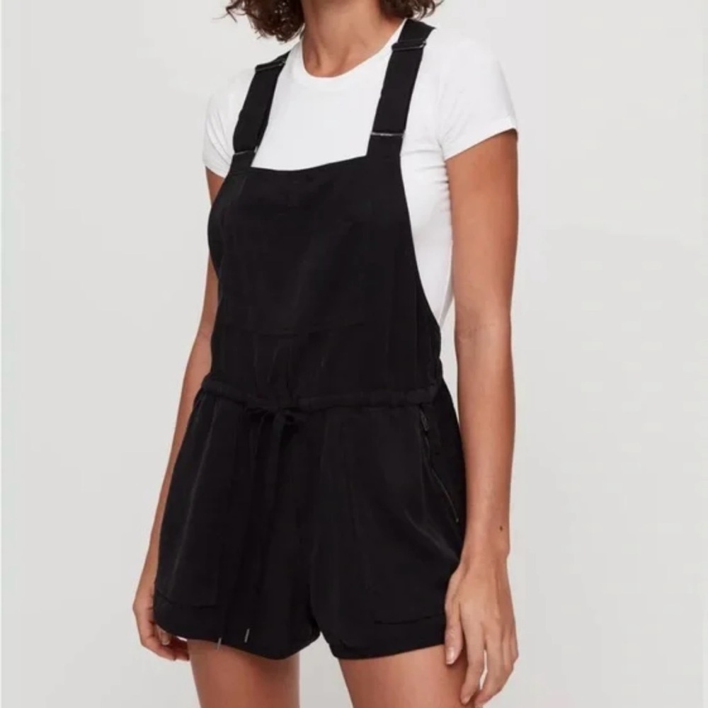 Wilfred free  Black Women's Short Overalls A0312